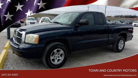 2006 Dodge Dakota for sale at Town and Country Motors in Warsaw MO