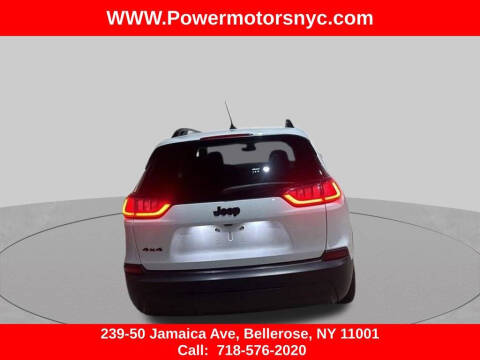 2023 Jeep Cherokee Altitude Lux
