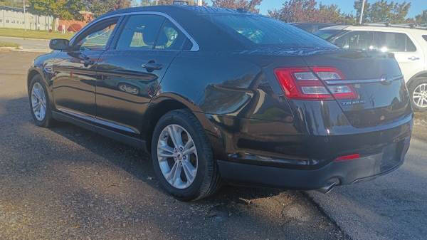 2014 Ford Taurus SEL