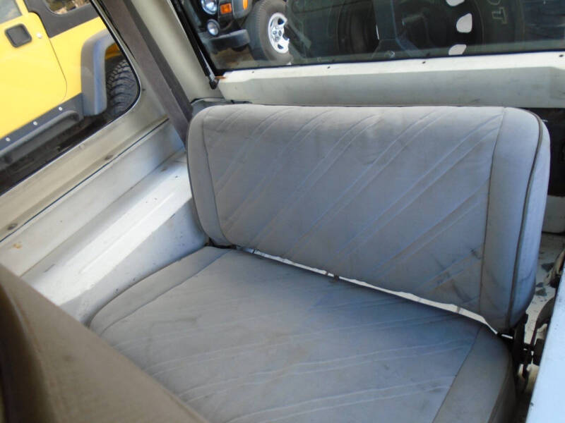 1994 Jeep Wrangler SE