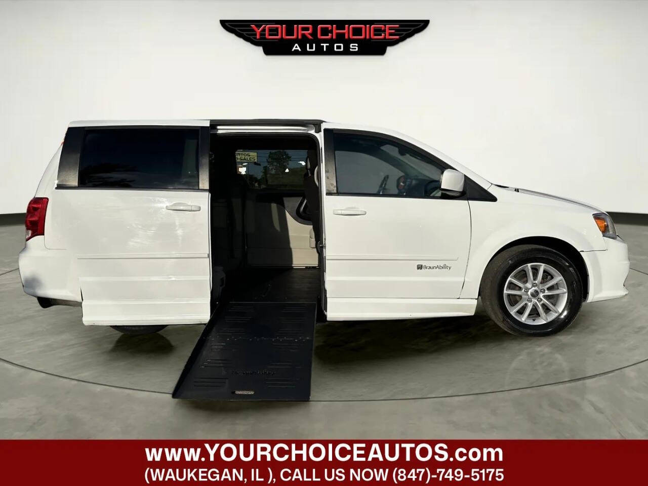2016 Dodge Grand Caravan SXT's photo
