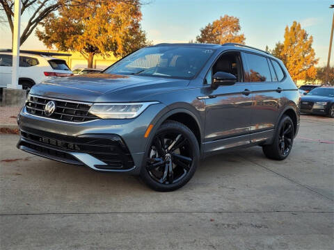 2024 Volkswagen Tiguan for sale at HILEY MAZDA VOLKSWAGEN of ARLINGTON in Arlington TX