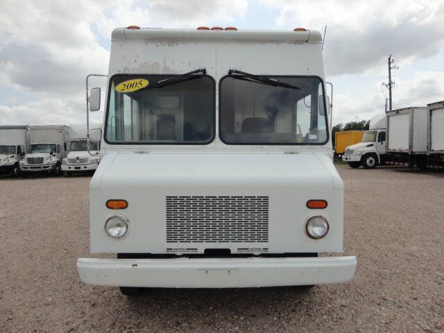 2005 Workhorse P42