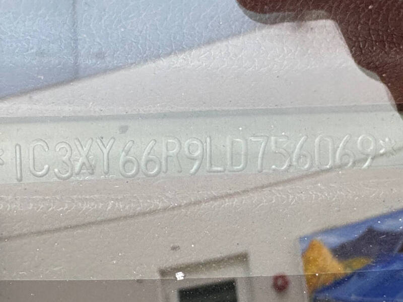 1990 Chrysler New Yorker