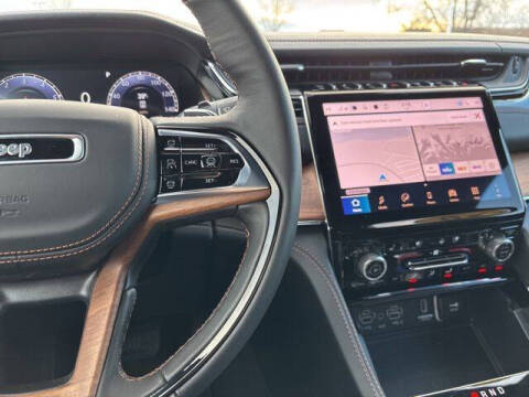 2025 Jeep Grand Cherokee L Summit