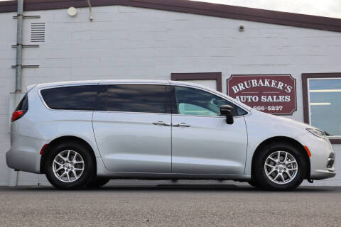2024 Chrysler Pacifica Touring L
