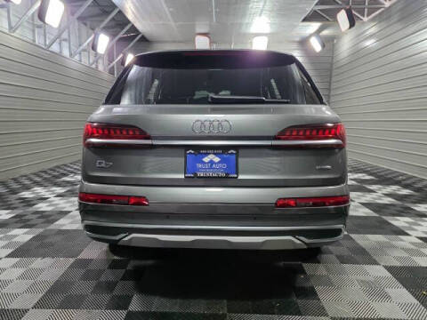 2024 Audi Q7 quattro Premium Plus 45 TFSI