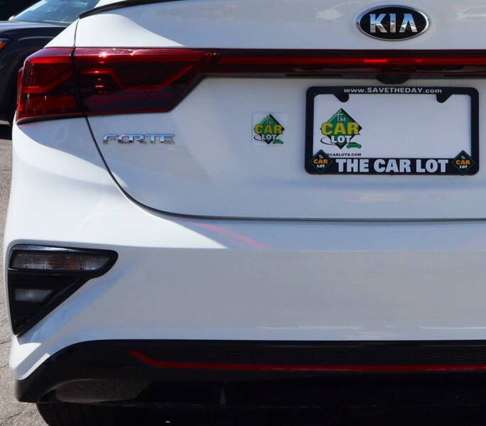 2021 Kia Forte GT Line