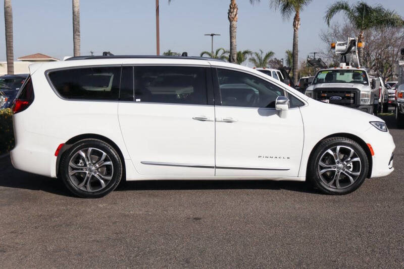 2022 Chrysler Pacifica Pinnacle