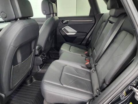 2024 Audi Q3 quattro S line Premium 45 TFSI