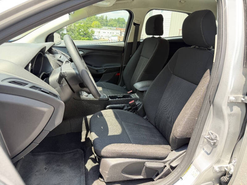 2017 Ford Focus SE