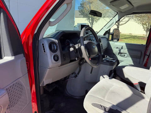 2018 Ford E-Series E-350 SD
