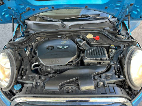 2016 MINI Hardtop 2 Door Cooper