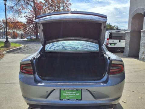 2016 Dodge Charger SXT