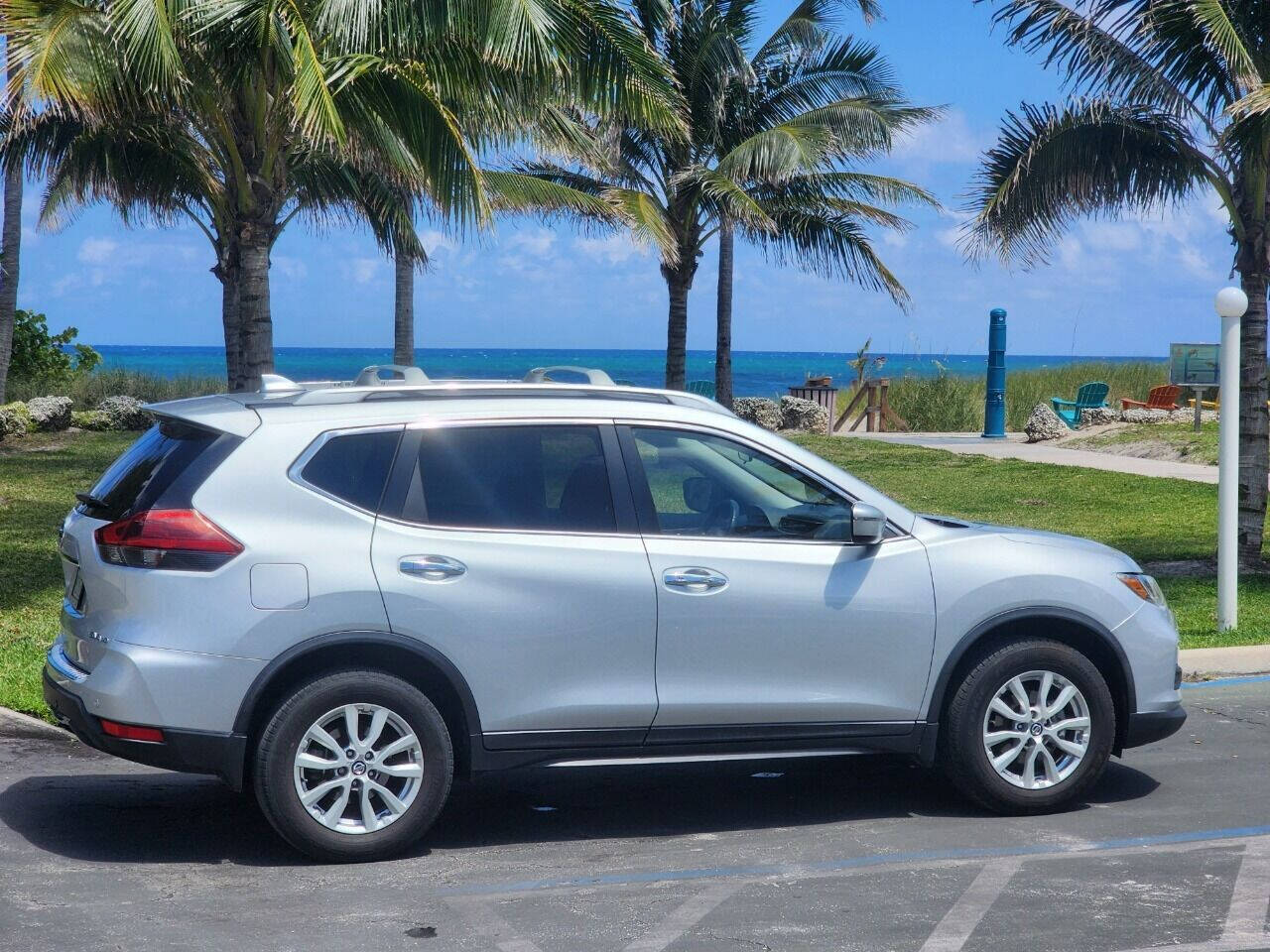 2019 Nissan Rogue for sale at JT AUTO INC in Oakland Park, FL