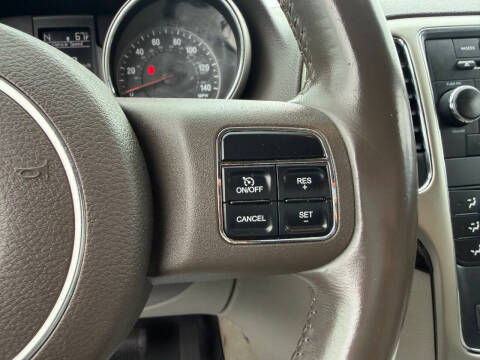 2011 Jeep Grand Cherokee Laredo