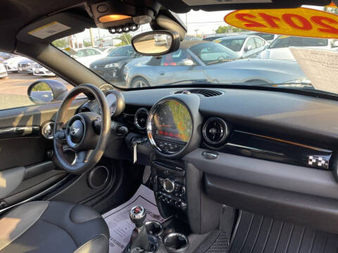 2012 MINI Cooper Coupe John Cooper Works