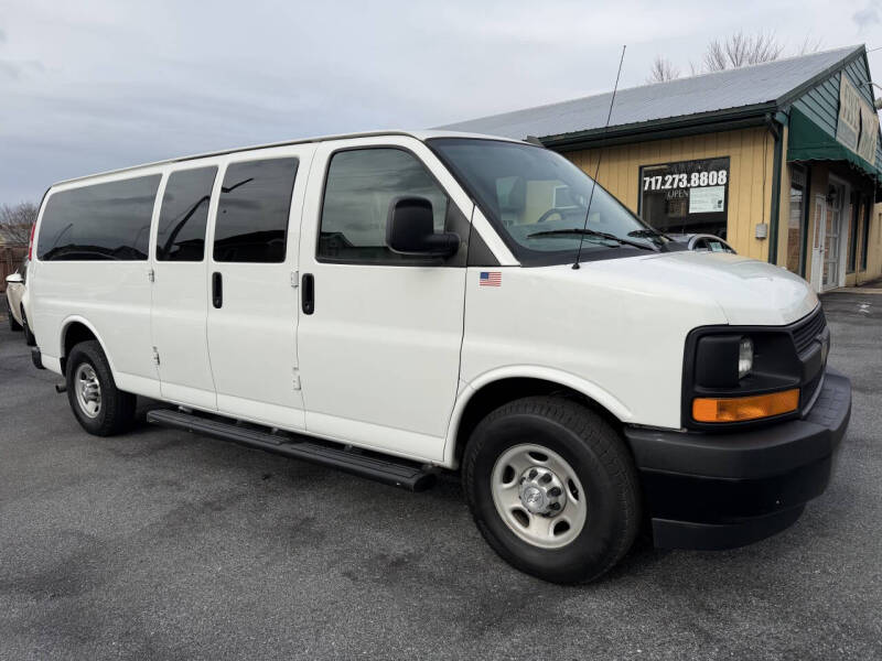 2017 Chevrolet Express LS 3500