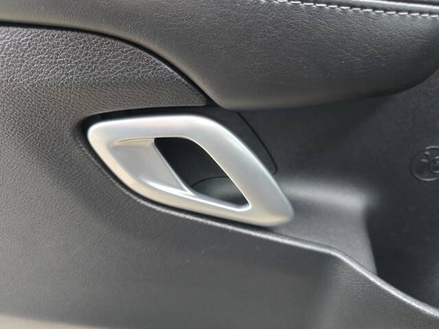 2015 Dodge Challenger R/T Plus