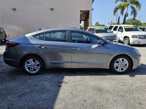 2019 Hyundai Elantra