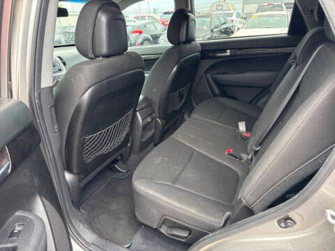 2014 Kia Sorento LX