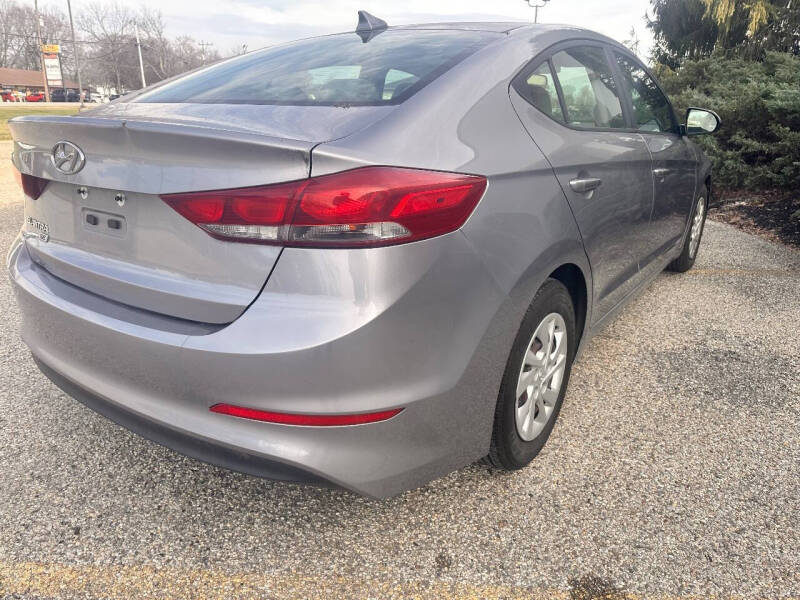 2017 Hyundai Elantra SE