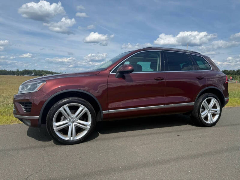 2017 Volkswagen Touareg V6 Executive