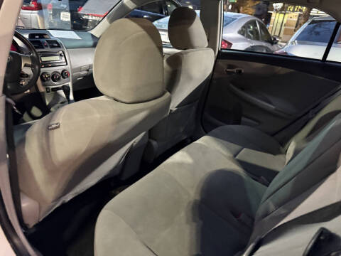 2012 Toyota Corolla LE