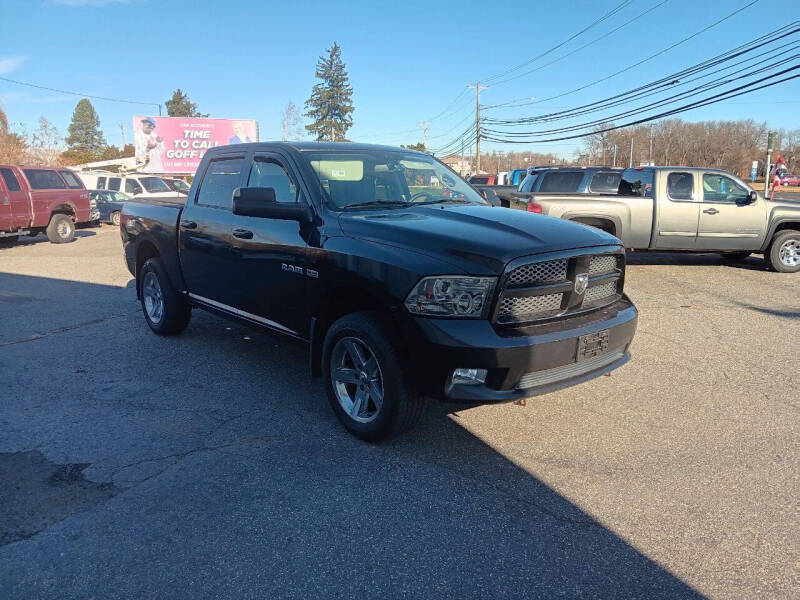 2010 RAM Ram 1500 Pickup SLT photo 2