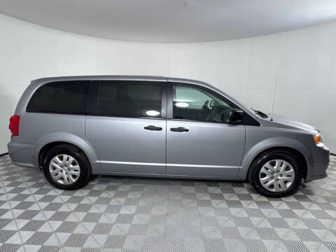 2020 Dodge Grand Caravan SE
