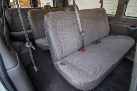 2017 Chevrolet Express LT 3500