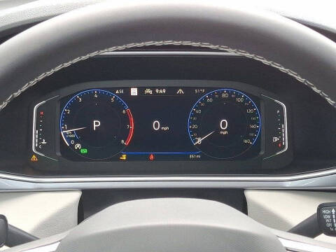 2025 Volkswagen Taos SEL 4Motion