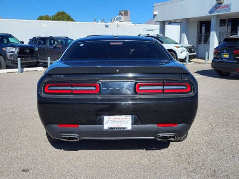 2021 Dodge Challenger SXT
