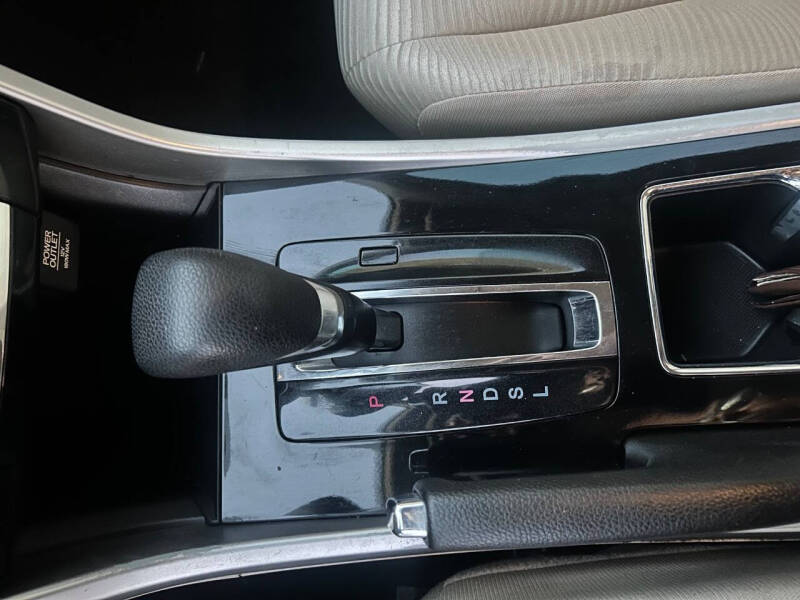 2017 Honda Accord LX