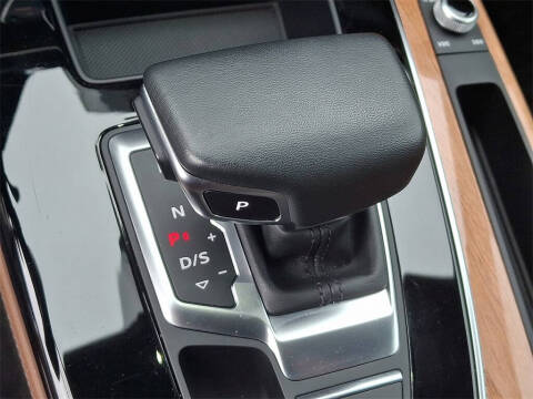 2021 Audi Q5 quattro Premium Plus 45 TFSI