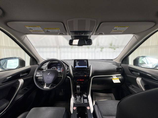 2026 Mitsubishi Eclipse Cross SE
