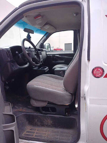 2006 GMC Savana 2500