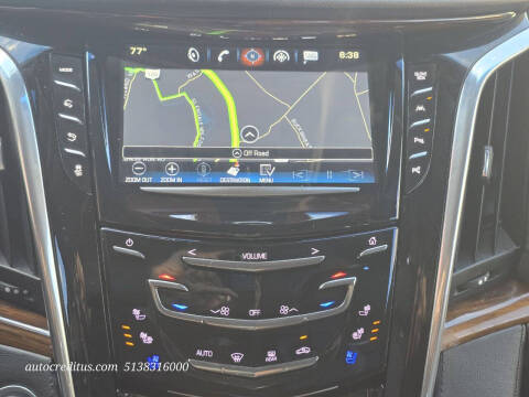 2017 Cadillac Escalade Luxury