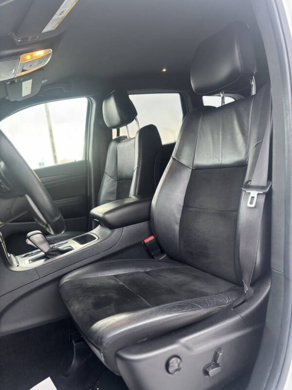 2017 Jeep Grand Cherokee Laredo