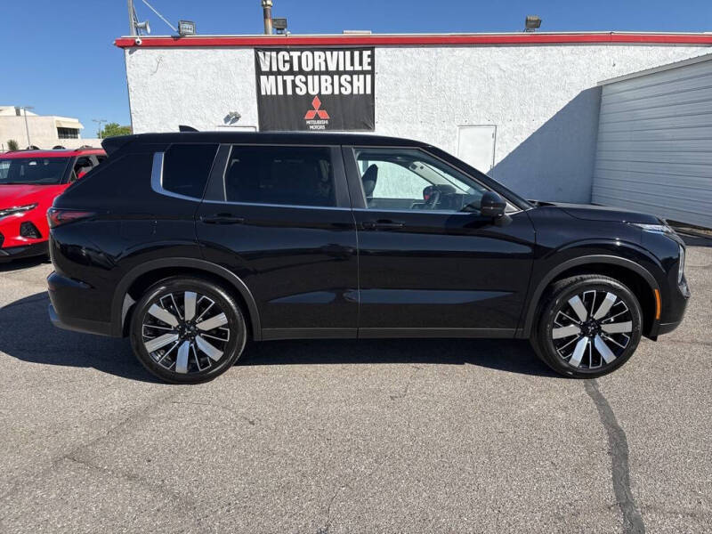 2025 Mitsubishi Outlander SE