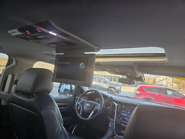 2020 Cadillac Escalade ESV Luxury
