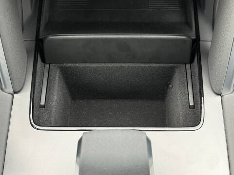 2025 Land Rover Discovery Sport P250 Dynamic SE