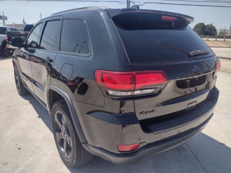 2018 Jeep Grand Cherokee Laredo