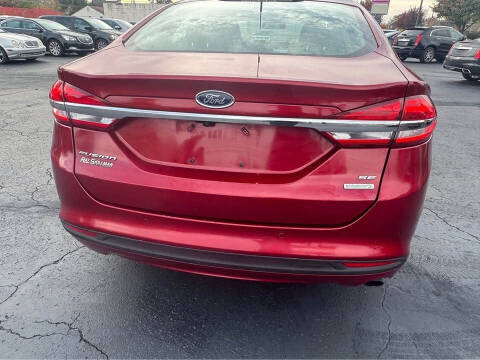 2017 Ford Fusion SE