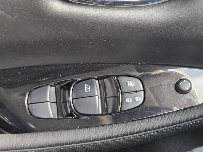 2023 Nissan LEAF SV PLUS