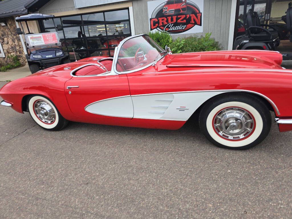 1961 Chevrolet Corvette 65