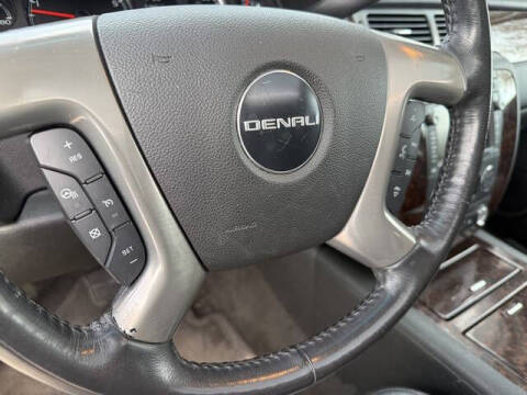 2010 GMC Yukon Denali