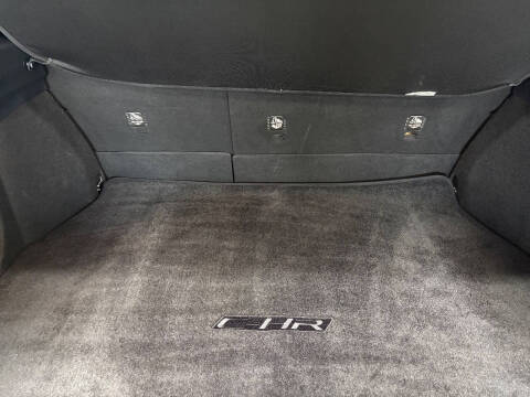 2018 Toyota C-HR XLE Premium