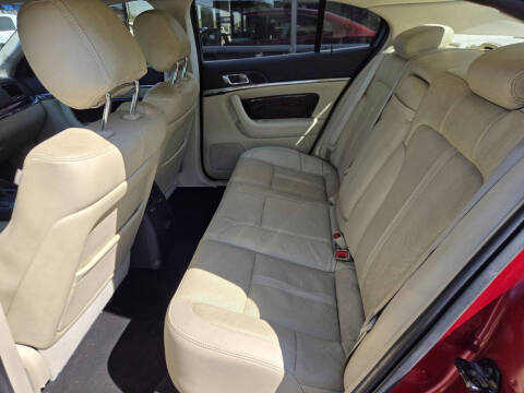 2016 Lincoln MKS