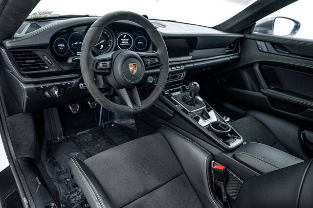 2024 Porsche 911 Carrera T